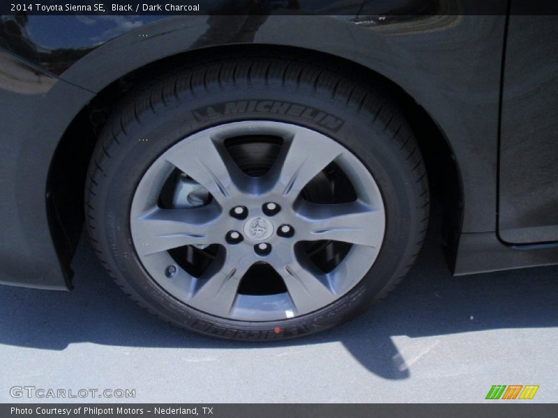 Black / Dark Charcoal 2014 Toyota Sienna SE