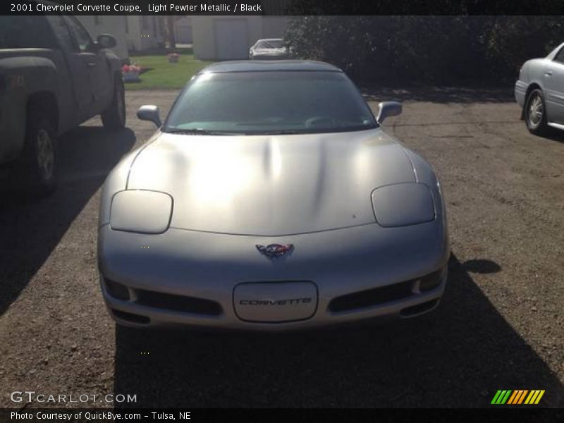 Light Pewter Metallic / Black 2001 Chevrolet Corvette Coupe