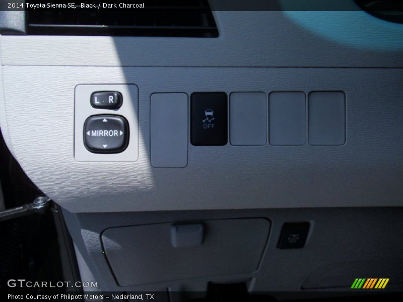Black / Dark Charcoal 2014 Toyota Sienna SE