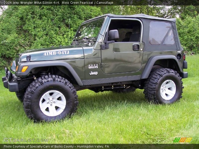 Custom Wheels of 2004 Wrangler Willys Edition 4x4