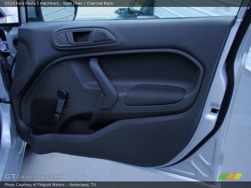 Ingot Silver / Charcoal Black 2014 Ford Fiesta S Hatchback