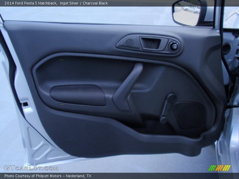 Ingot Silver / Charcoal Black 2014 Ford Fiesta S Hatchback