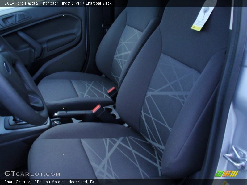 Ingot Silver / Charcoal Black 2014 Ford Fiesta S Hatchback