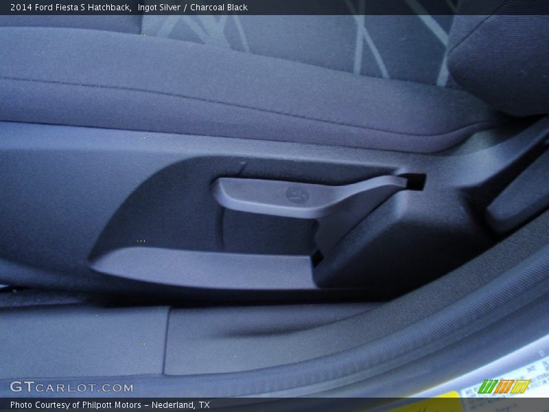 Ingot Silver / Charcoal Black 2014 Ford Fiesta S Hatchback