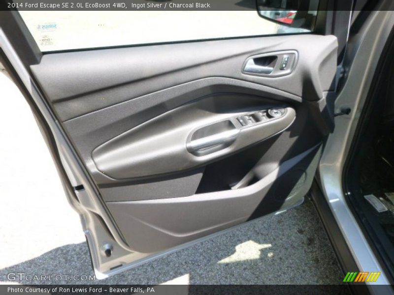 Ingot Silver / Charcoal Black 2014 Ford Escape SE 2.0L EcoBoost 4WD