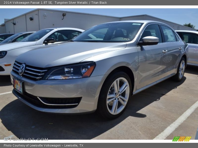 Tungsten Silver Metallic / Titan Black 2014 Volkswagen Passat 1.8T SE