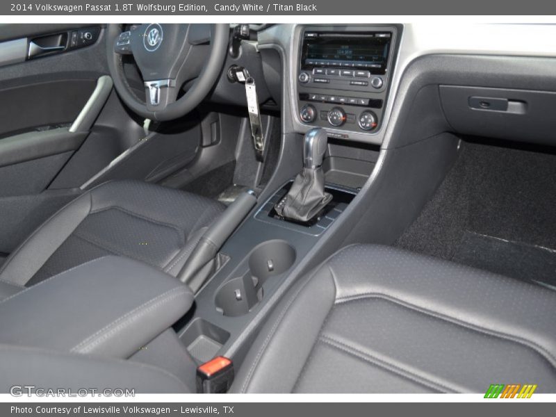 Candy White / Titan Black 2014 Volkswagen Passat 1.8T Wolfsburg Edition