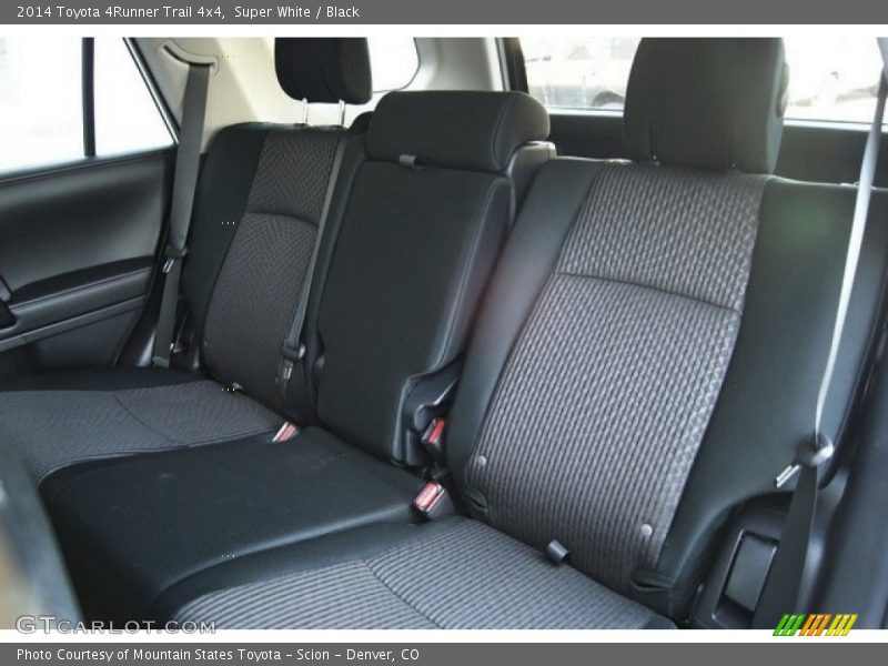 Super White / Black 2014 Toyota 4Runner Trail 4x4