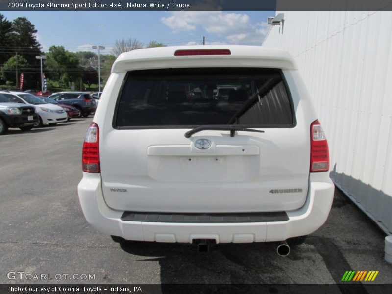 Natural White / Taupe 2009 Toyota 4Runner Sport Edition 4x4