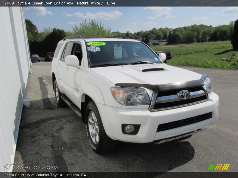 Natural White / Taupe 2009 Toyota 4Runner Sport Edition 4x4