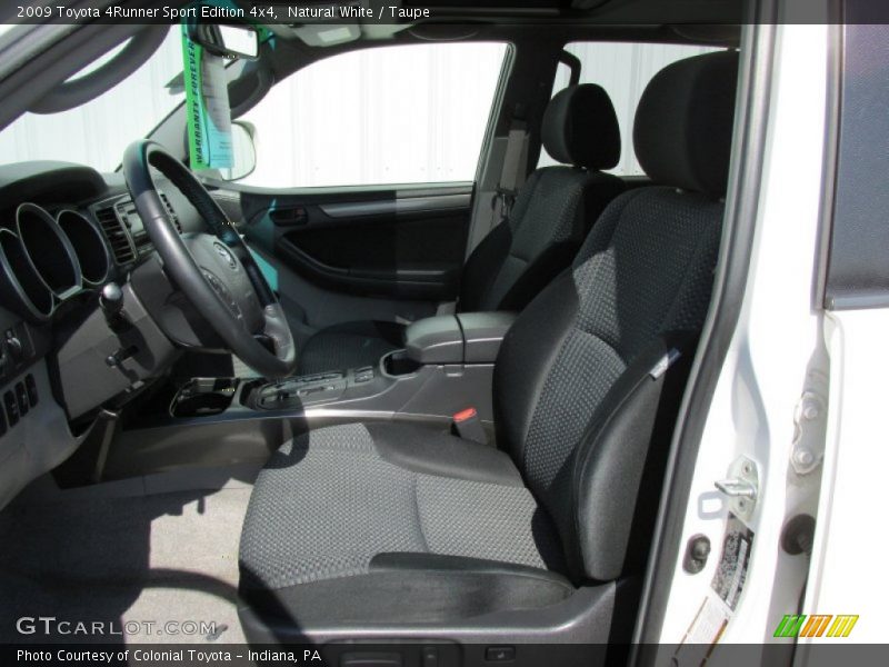 Natural White / Taupe 2009 Toyota 4Runner Sport Edition 4x4