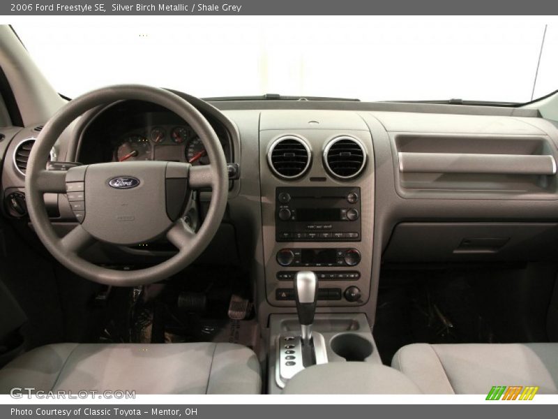 Silver Birch Metallic / Shale Grey 2006 Ford Freestyle SE