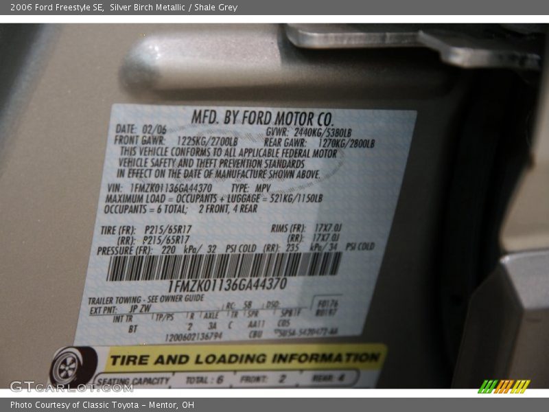 Silver Birch Metallic / Shale Grey 2006 Ford Freestyle SE