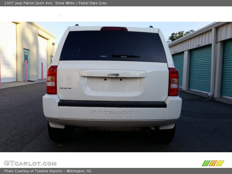 Stone White / Pastel Slate Gray 2007 Jeep Patriot Sport 4x4