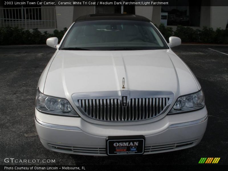 Ceramic White Tri Coat / Medium Dark Parchment/Light Parchment 2003 Lincoln Town Car Cartier