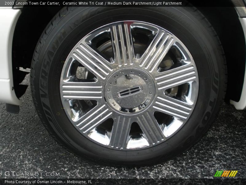 Ceramic White Tri Coat / Medium Dark Parchment/Light Parchment 2003 Lincoln Town Car Cartier