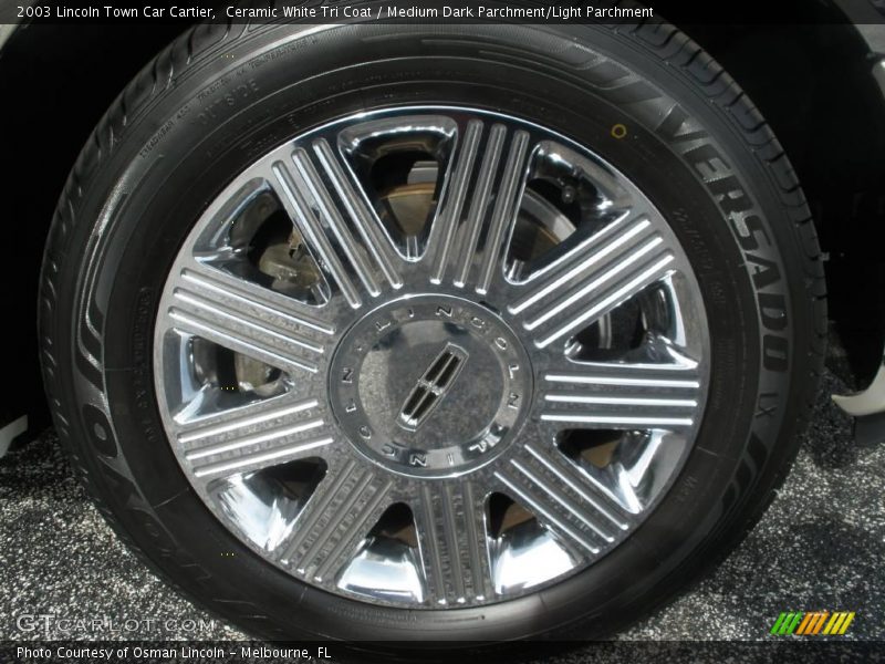 Ceramic White Tri Coat / Medium Dark Parchment/Light Parchment 2003 Lincoln Town Car Cartier