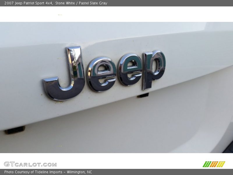 Stone White / Pastel Slate Gray 2007 Jeep Patriot Sport 4x4