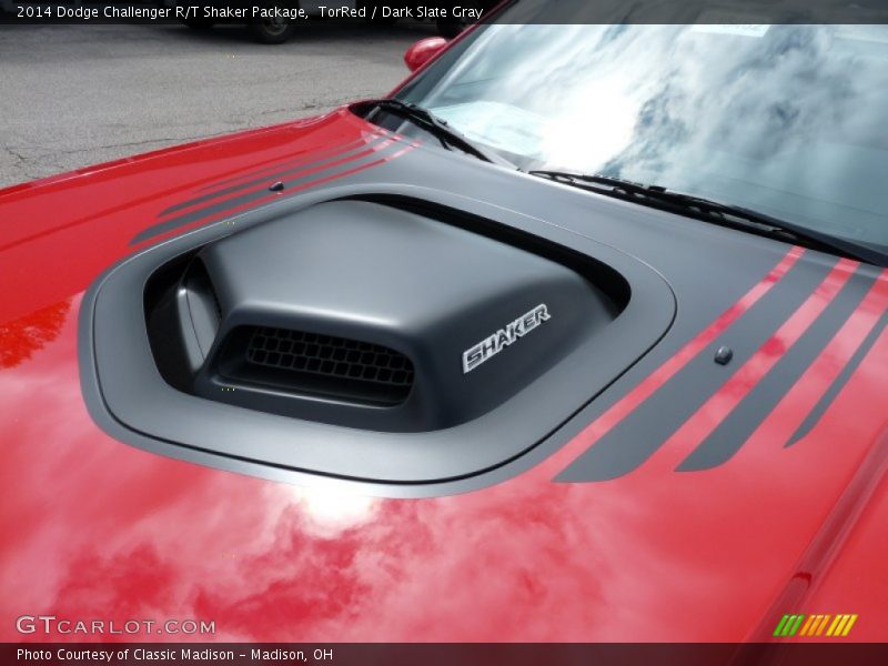 TorRed / Dark Slate Gray 2014 Dodge Challenger R/T Shaker Package