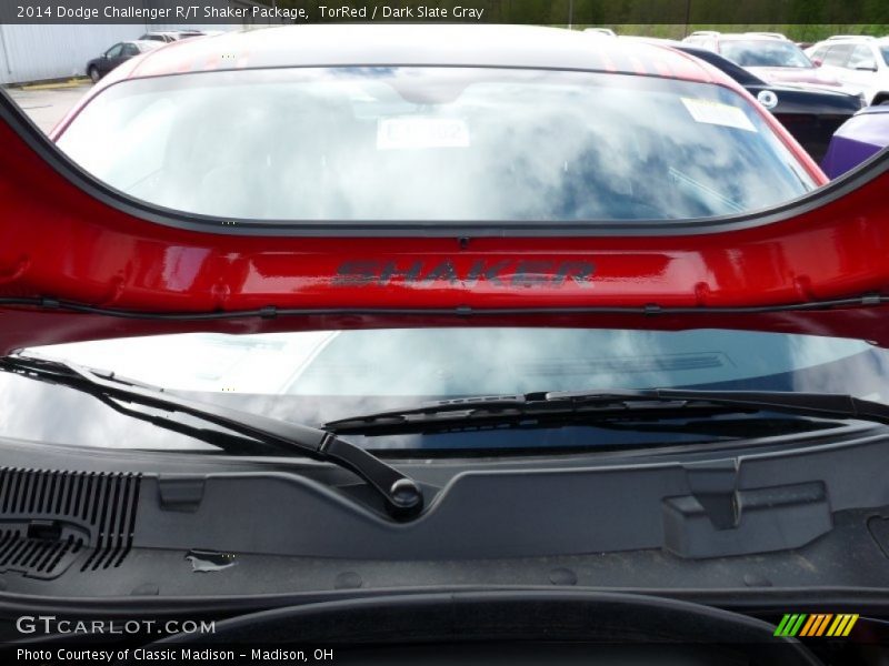 TorRed / Dark Slate Gray 2014 Dodge Challenger R/T Shaker Package