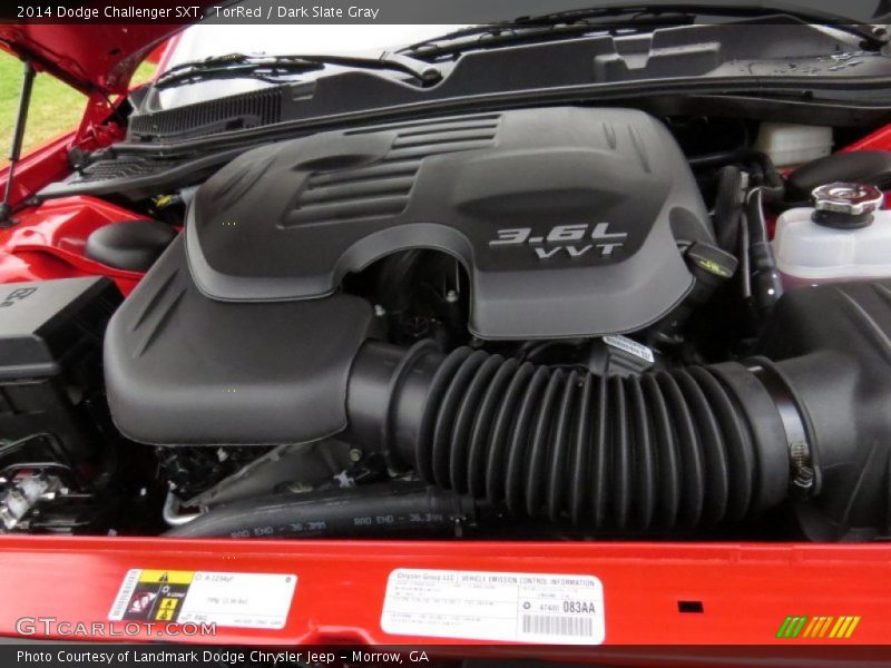 TorRed / Dark Slate Gray 2014 Dodge Challenger SXT