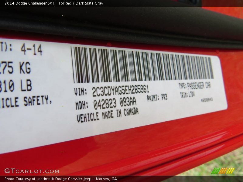 TorRed / Dark Slate Gray 2014 Dodge Challenger SXT