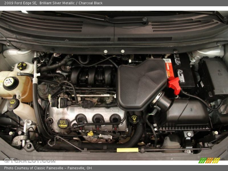 Brilliant Silver Metallic / Charcoal Black 2009 Ford Edge SE