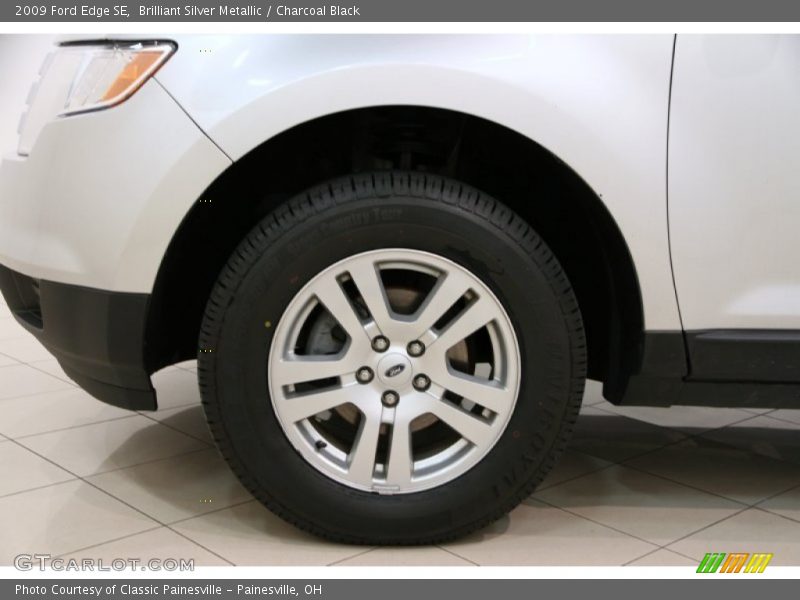 Brilliant Silver Metallic / Charcoal Black 2009 Ford Edge SE