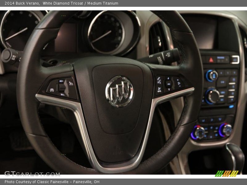 White Diamond Tricoat / Medium Titanium 2014 Buick Verano