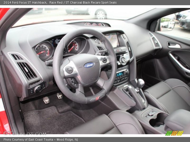 Race Red / ST Charcoal Black Recaro Sport Seats 2014 Ford Focus ST Hatchback