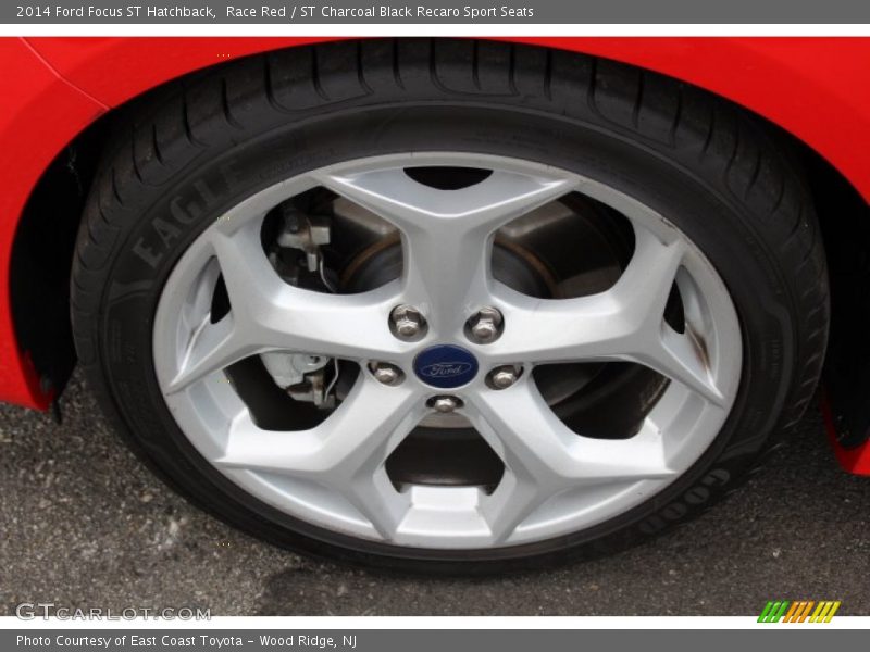 Race Red / ST Charcoal Black Recaro Sport Seats 2014 Ford Focus ST Hatchback
