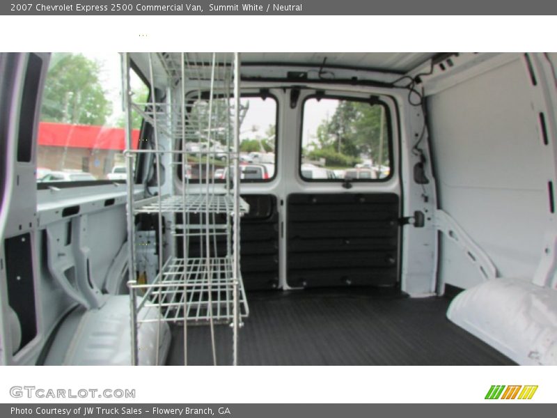 Summit White / Neutral 2007 Chevrolet Express 2500 Commercial Van