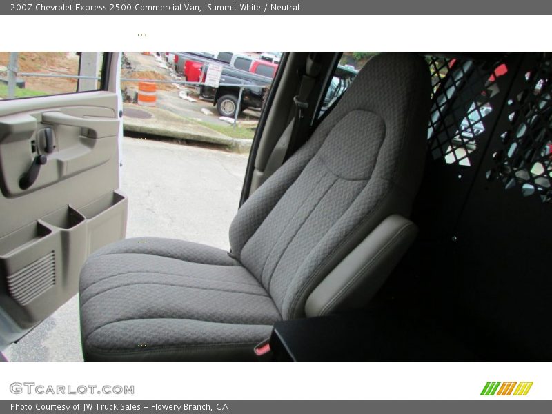 Summit White / Neutral 2007 Chevrolet Express 2500 Commercial Van