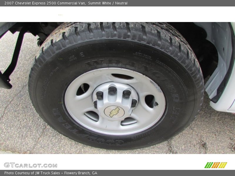 Summit White / Neutral 2007 Chevrolet Express 2500 Commercial Van