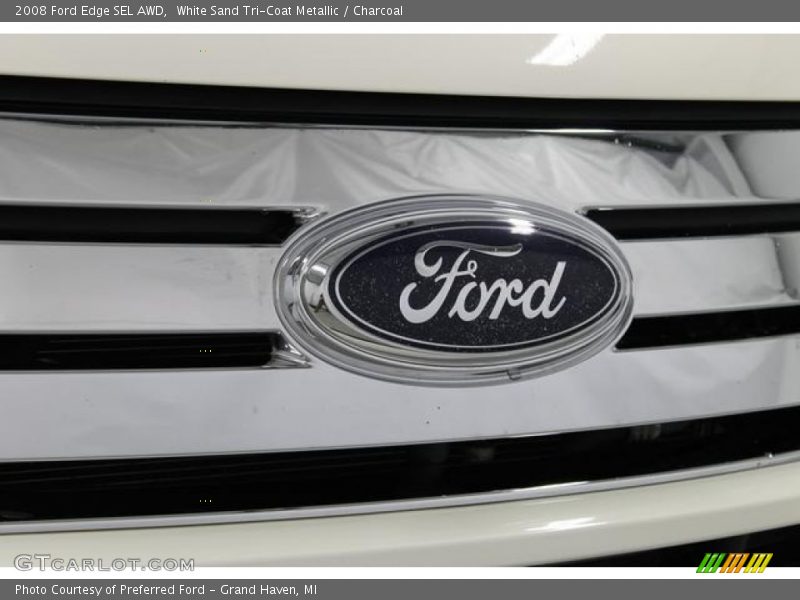 White Sand Tri-Coat Metallic / Charcoal 2008 Ford Edge SEL AWD