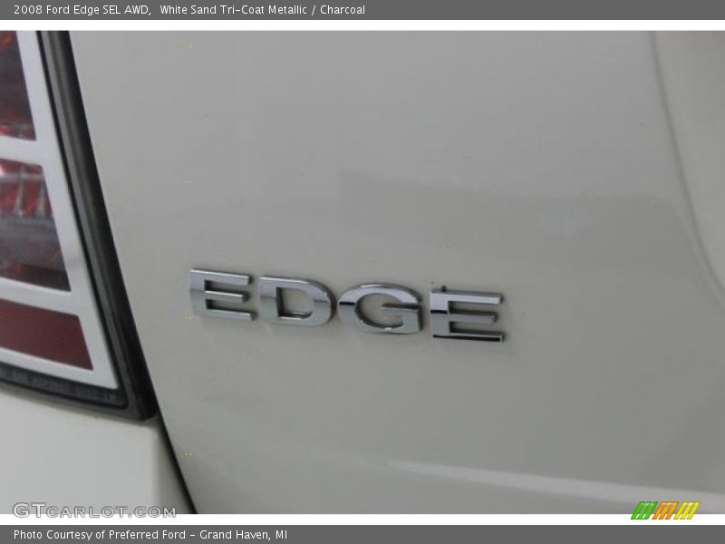 White Sand Tri-Coat Metallic / Charcoal 2008 Ford Edge SEL AWD