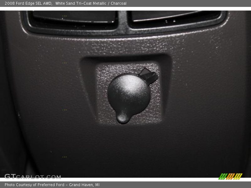 White Sand Tri-Coat Metallic / Charcoal 2008 Ford Edge SEL AWD