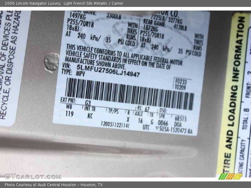 Light French Silk Metallic / Camel 2006 Lincoln Navigator Luxury