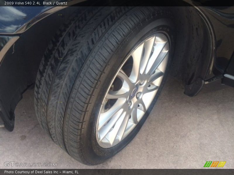 Black / Quartz 2009 Volvo S40 2.4i