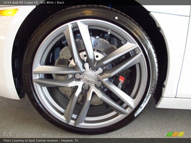  2014 R8 Coupe V8 Wheel