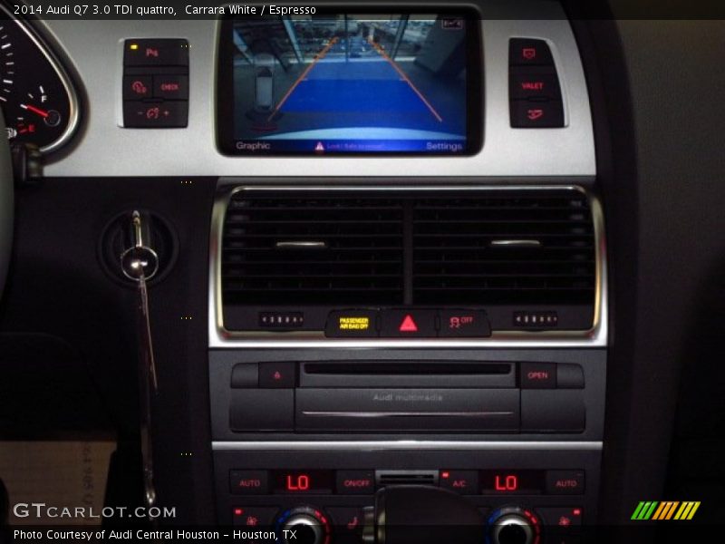 Carrara White / Espresso 2014 Audi Q7 3.0 TDI quattro