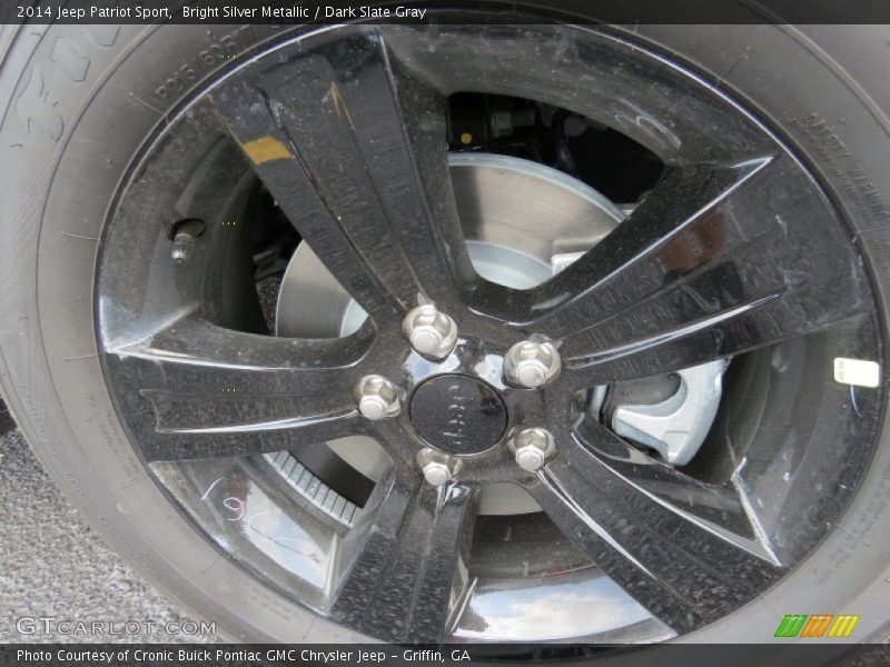 Bright Silver Metallic / Dark Slate Gray 2014 Jeep Patriot Sport