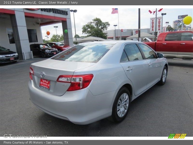 Classic Silver Metallic / Ivory 2013 Toyota Camry LE