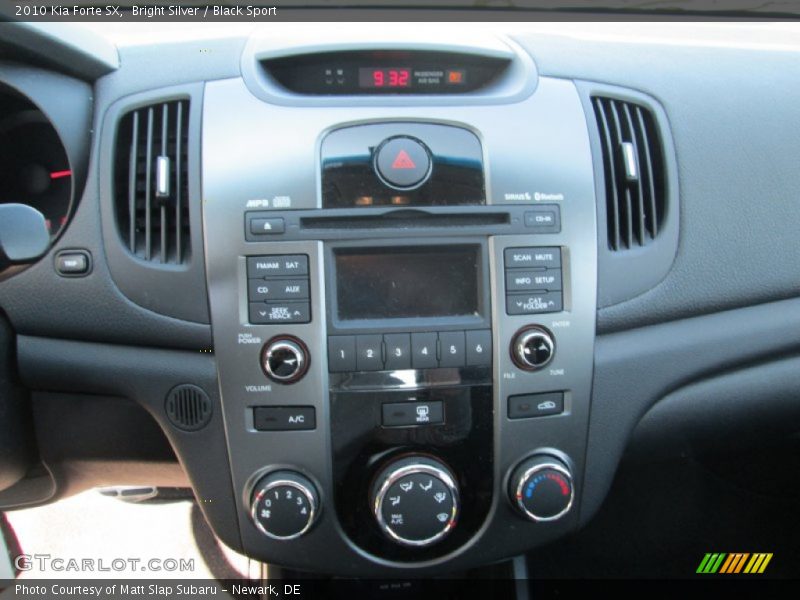 Bright Silver / Black Sport 2010 Kia Forte SX