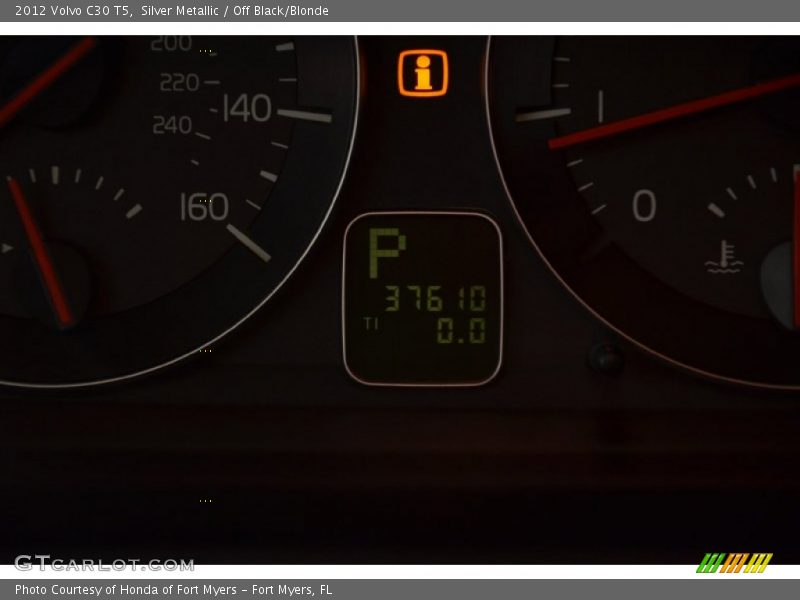 Silver Metallic / Off Black/Blonde 2012 Volvo C30 T5