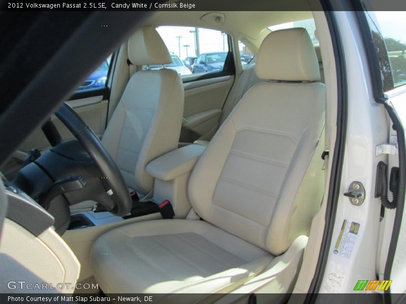 Candy White / Cornsilk Beige 2012 Volkswagen Passat 2.5L SE