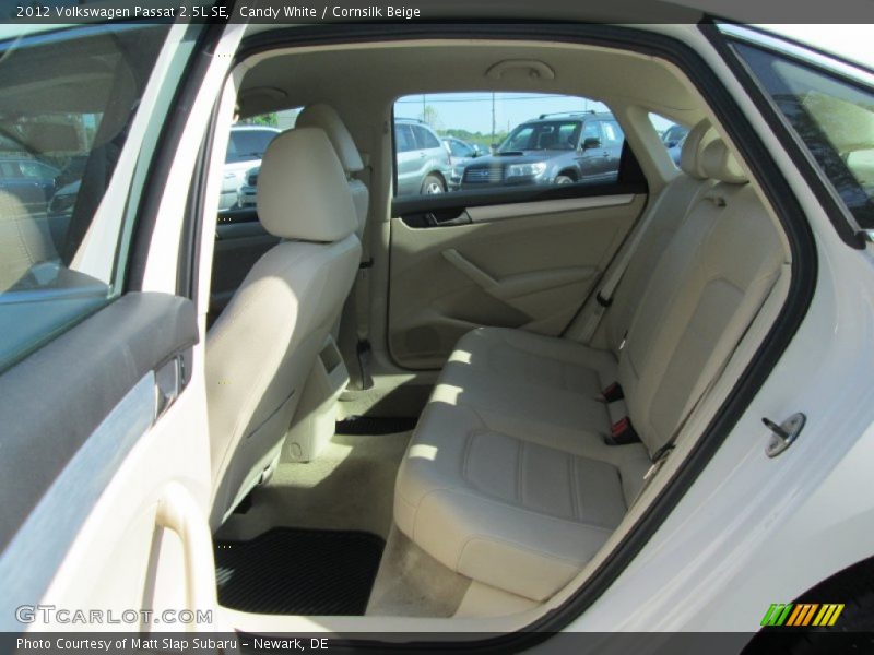 Candy White / Cornsilk Beige 2012 Volkswagen Passat 2.5L SE