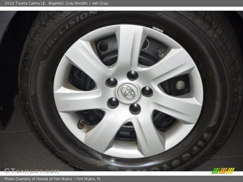 Magnetic Gray Metallic / Ash Gray 2010 Toyota Camry LE