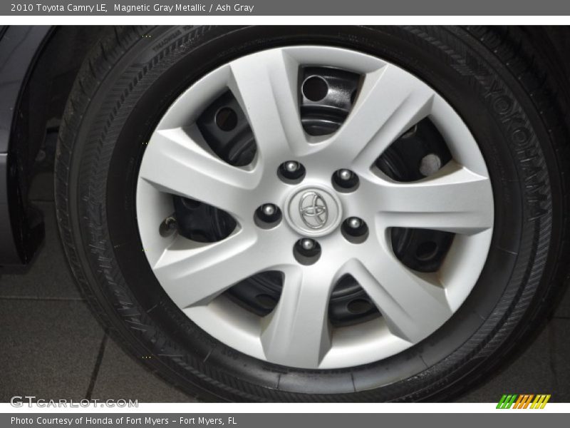 Magnetic Gray Metallic / Ash Gray 2010 Toyota Camry LE