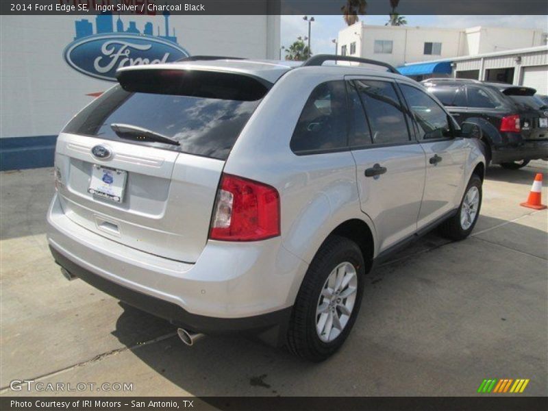Ingot Silver / Charcoal Black 2014 Ford Edge SE